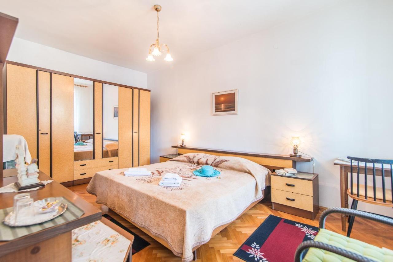 Room Sandra Rabac Exterior foto