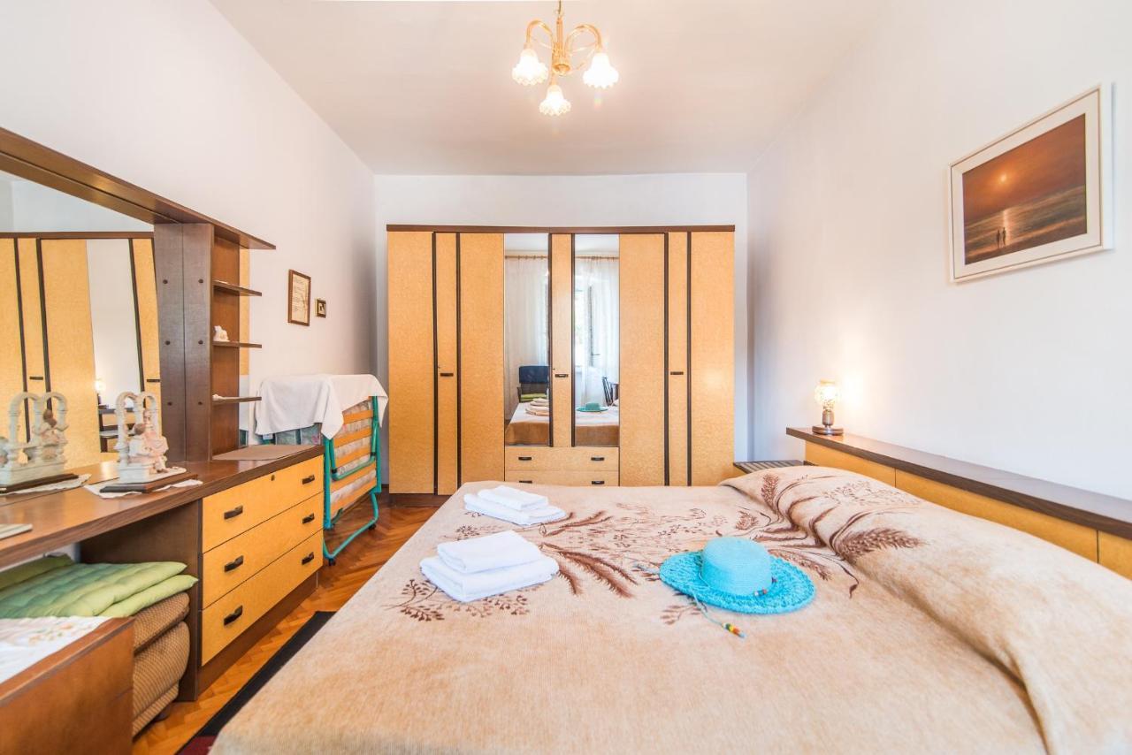 Room Sandra Rabac Exterior foto
