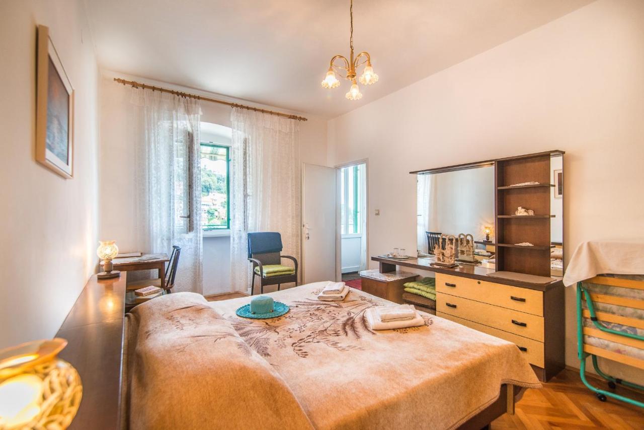 Room Sandra Rabac Exterior foto