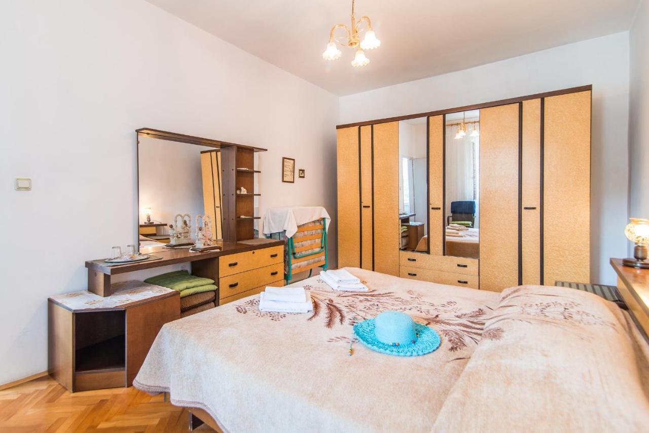 Room Sandra Rabac Exterior foto